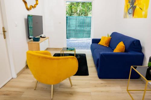 Posezení v ubytování Aimeelie Appartement