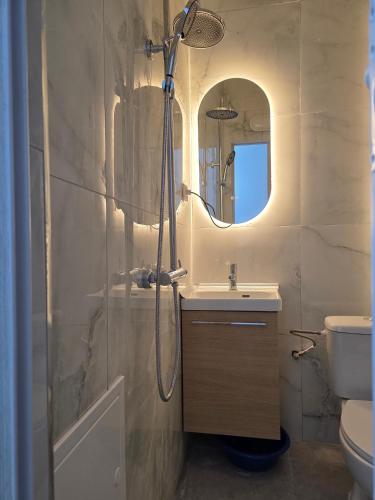 Cozy Apartment in Center of Paralia