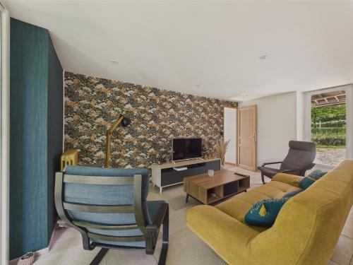 Grand jardin et terrasse - maison pour 7