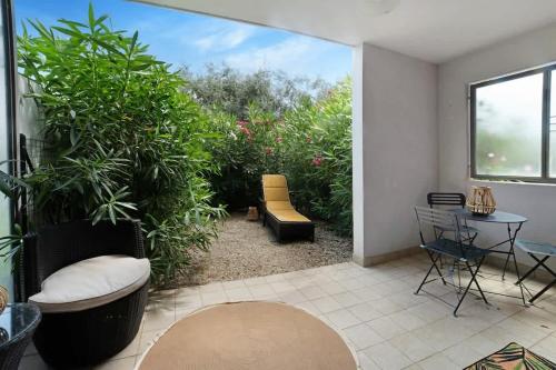 Zahrada ubytování Le Cocon - 5 min to Monaco - Ideal couple or business - Near events - Terrace and balcony - Premium services - Extra parking