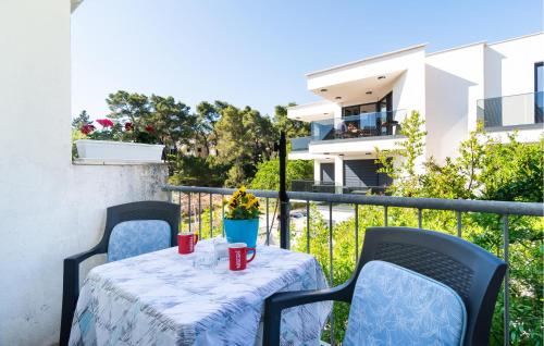 One-Bedroom Apartment In Vrboska