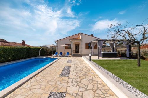 Villa Marko by Villsy