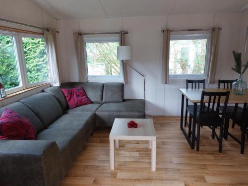 Gambar di galeri bagi Camping Alkenhaer Appelscha Chalet 036 di Appelscha