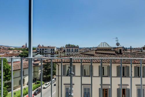 Palestro Apartment by Mamo Florence