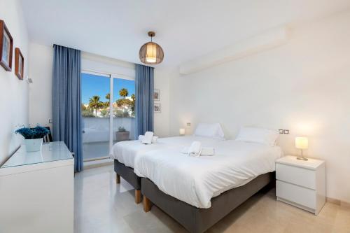 Duplex Apt with Rooftop Terrace Aloha Royal RDR230