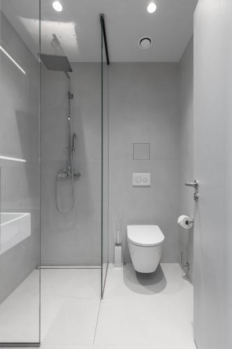 Roze Kurmajas Hotelにあるバスルーム
