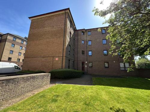 Two bedroom flat in Edinburgh city center with free parking photo 17