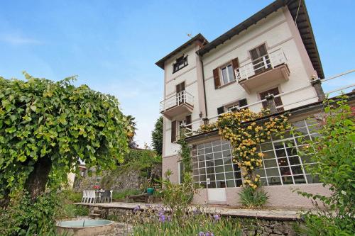 Κήπος έξω από το Villa Oleandra - Como Lake