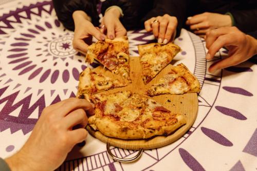 Makanan di atau berdekatan rumah percutian