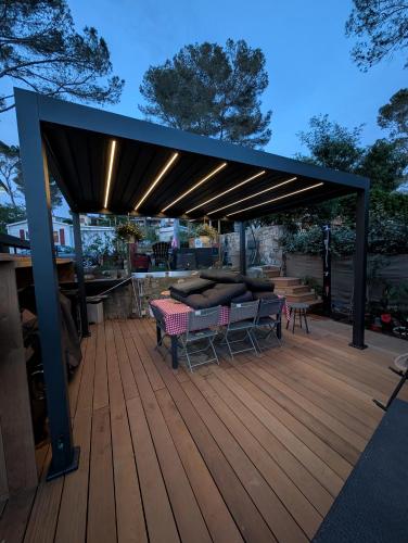 superbe mobil home, climatisé, ss vis a vis, au calme, dans super domaine