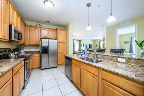Epic Universe Lake View Condo, Vista Cay - 1005 photo 54