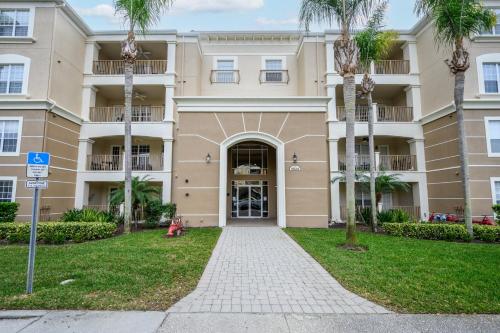 Epic Universe Lake View Condo, Vista Cay - 1005 photo 72