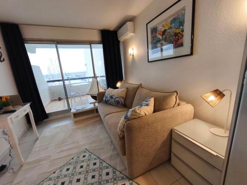 Adoya Plage Studio Vue mer et port Parking gratuit WiFi , Piscine, Tennis