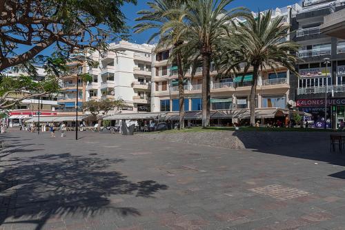 Los Cristianos Beach