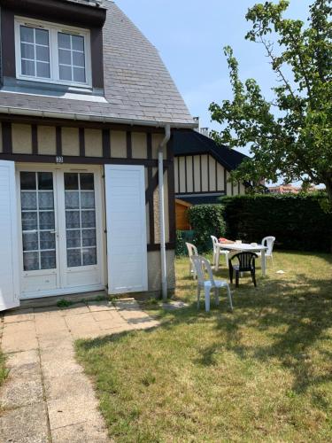 Cottage Normand avec jardin de 80 m2