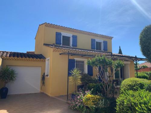 Villa provençale pour 4 adultes et 2 enfants