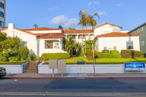 Gallery image of 2BR Retreat Near Balboa Park in San Diego