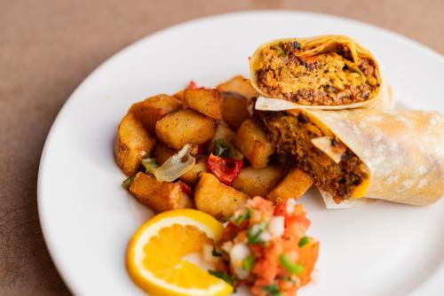 Mad på resortet eller i nærheden