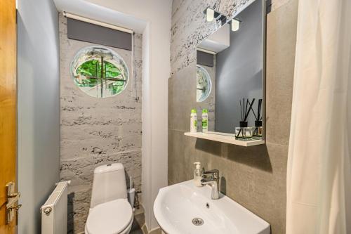 Koupelna v ubytování Studio Modern Centru