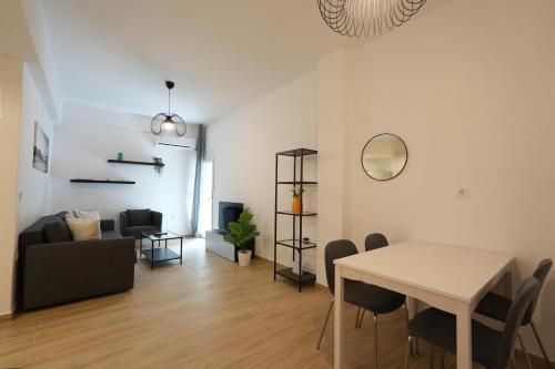 Central 1 BDRM apartment, in Pangrati