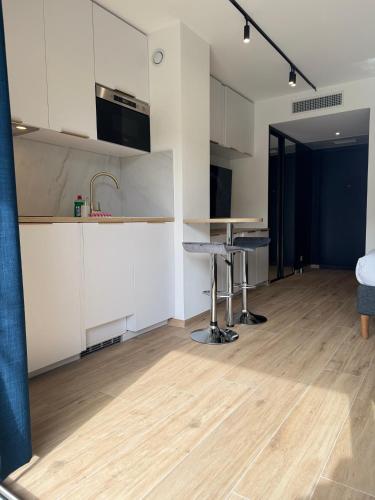 Studio Riviera, Centre-ville Cannes, Terrasse, Clim photo 24
