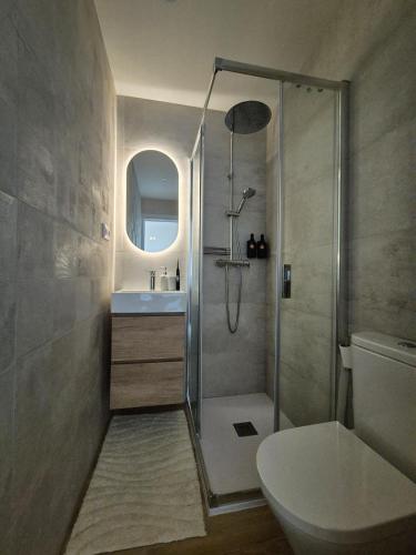 Sea & Sun Oasis - Holiday apartment with terrace & shared pool