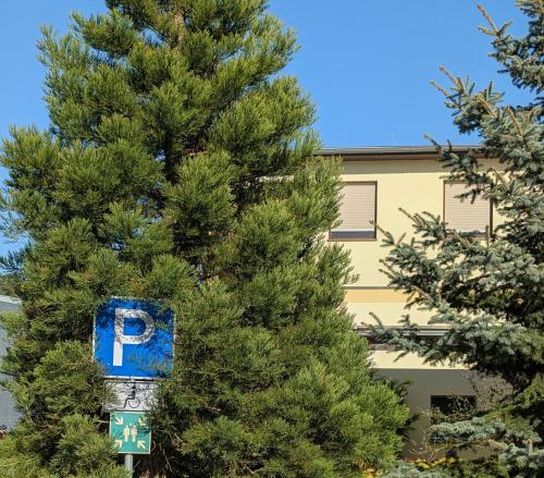 Galeriebild der Unterkunft Pension zum Reiterhof, Fewo 1 in Schmogrow