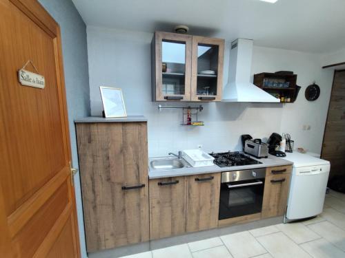 Køkken eller tekøkken på Chez Nanou location saisonnière 2 chambres