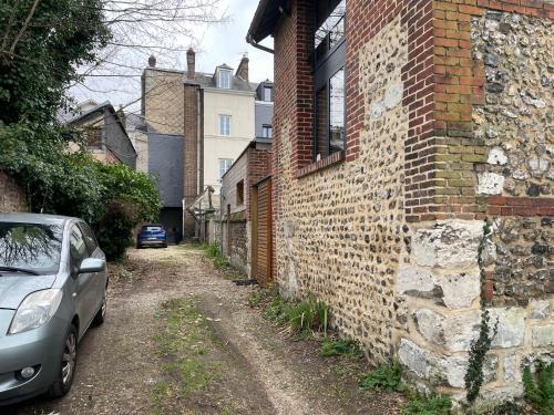 Cute Little House - 200 m gare - parking privé