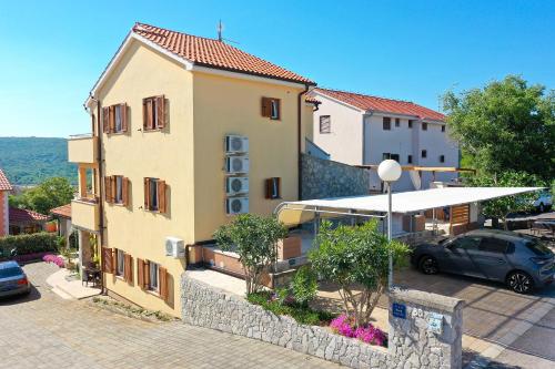 Φωτογραφία από το άλμπουμ του Apartments Omanović σε Cizici