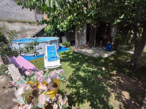 Πισίνα στο ή κοντά στο Guest House Lejla