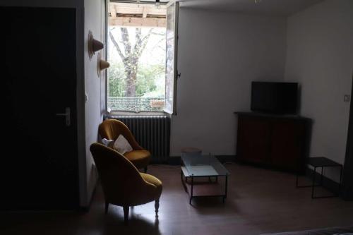 agréables studios avec terrasse sur jardin