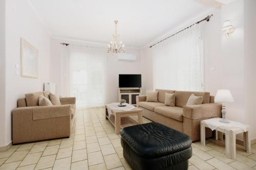 Rias Family House