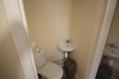 Bilik mandi di Whitehall Place