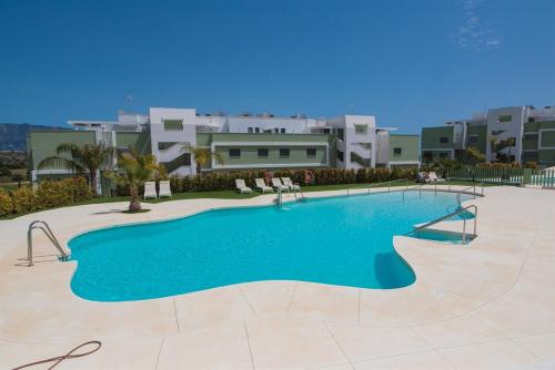 Split-level apartment with spa & private rooftop