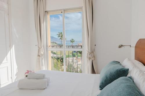 Juliana Seaviews