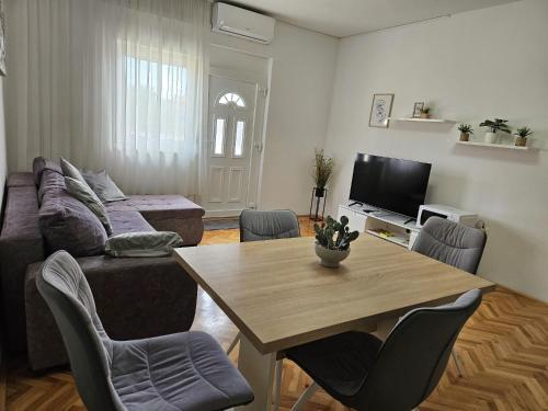 Apartman "Roko"