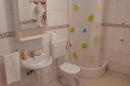 Apartments with parking space Vodice - 21461