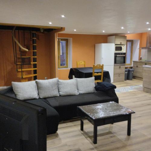 House 20 minutes from Geneva & beaches