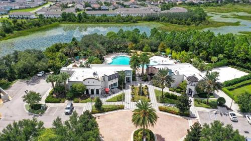 Πισίνα στο ή κοντά στο Luxury Family Villa Private Pool 10 min Disney