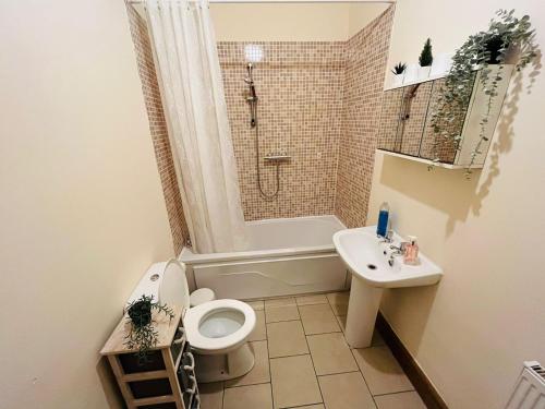 Koupelna v ubytování Habitación Cuádruple