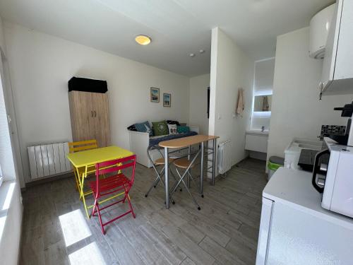 Studio 2 pers, accès direct plage Les Sables-d'Olonne - FR-1-197-623