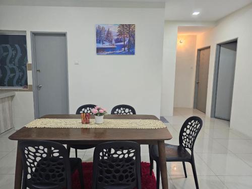 Fotografie z fotogalerie ubytování DhiyaAdraHomestay v destinaci Chemor