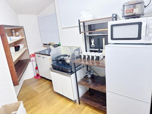 8 minutes walk from Higashimukojima , single-family house 70 square meters, 4 bedrooms and 1 living room, 3 minutes by train from Tokyo Skytree, 7 minutes by train from Asakusa