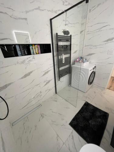 Modern Oasis - SelfCheckIn - Zagreb