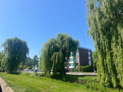 Κήπος έξω από το KeyCityApt Near Amsterdam Two Miles To City Centre Breakfast Included