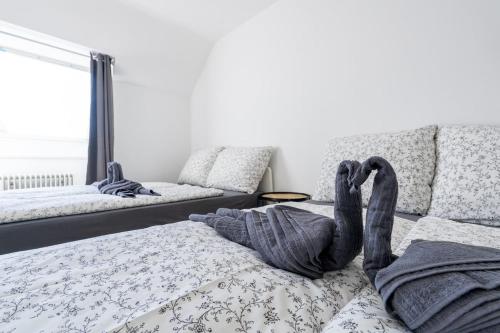 Modern Rooftop Apartment for Long Term Stays