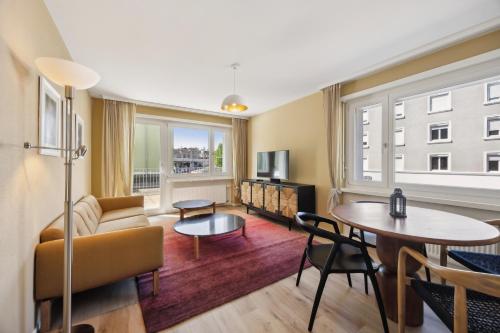 UP&GREAT - Cozy 3BR Combi Apartment