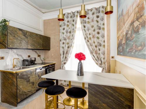 Merveil -Luxury Suite -Champs Elysees-Haussmann II