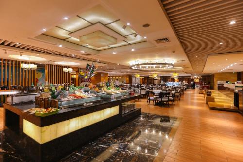 Restaurace v ubytování Wuhan Jin Jiang International Hotel